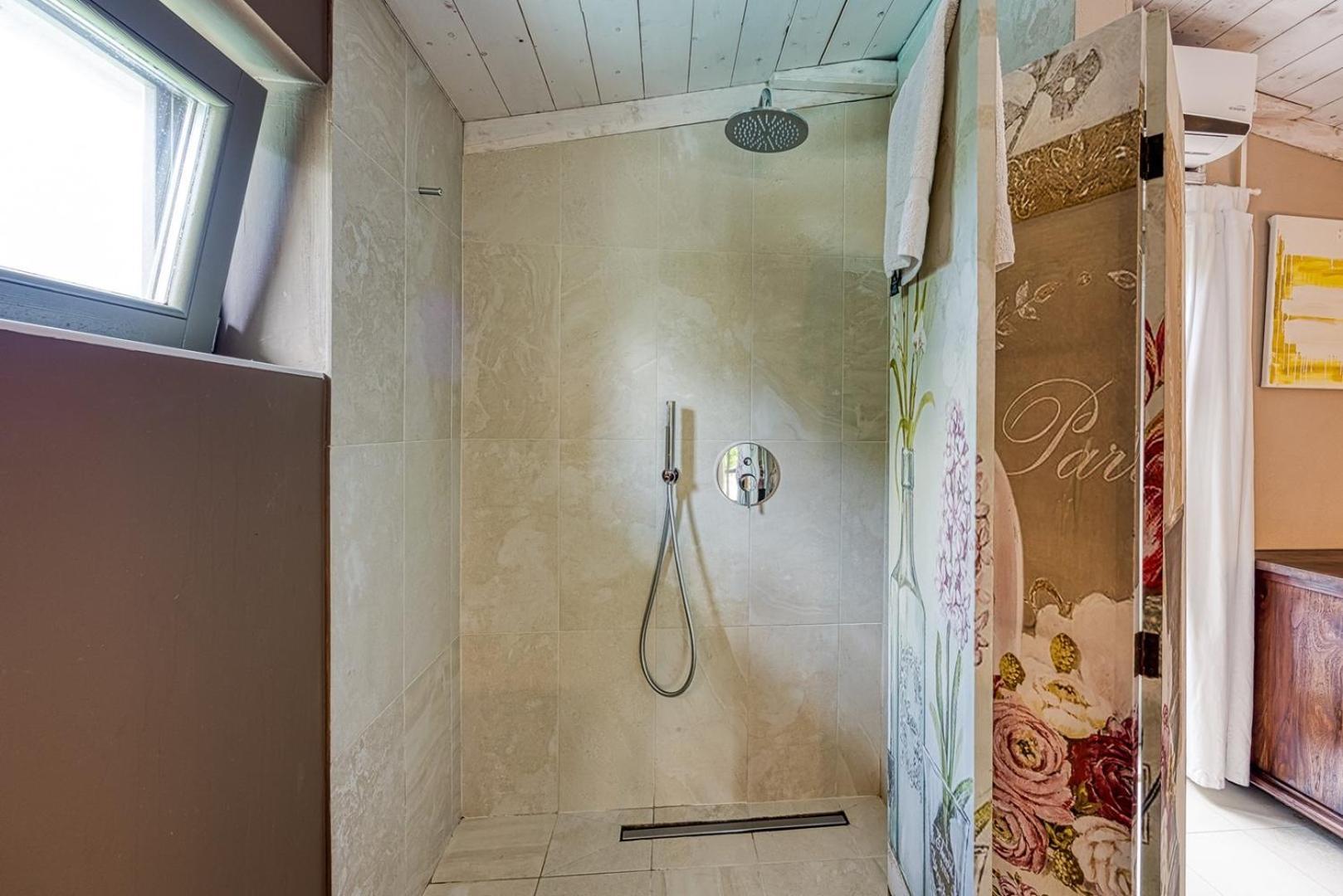 Villa Menta 2 2445 Малинска Екстериор снимка
